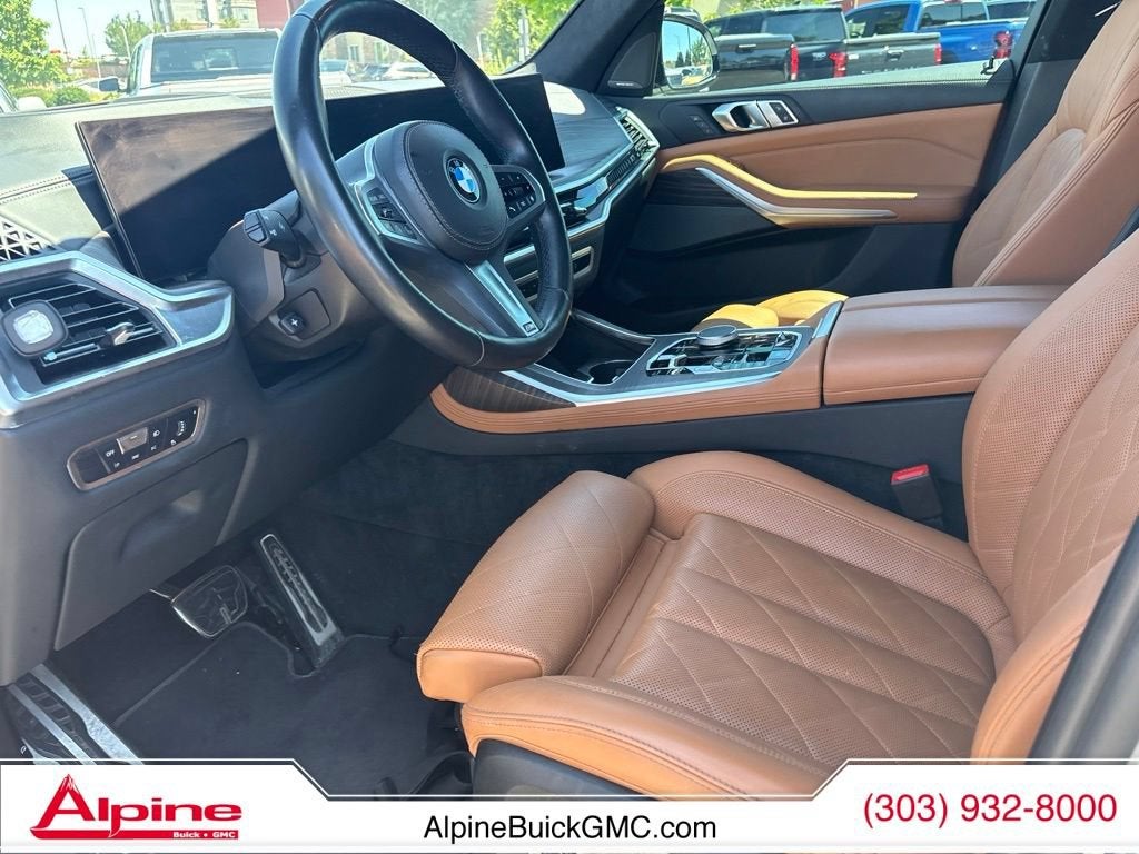 2023 BMW X7 xDrive40i