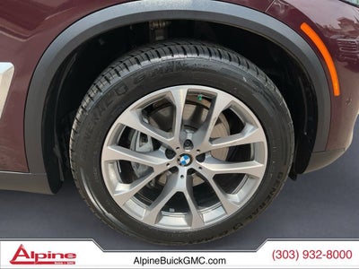 2025 BMW X5 xDrive40i