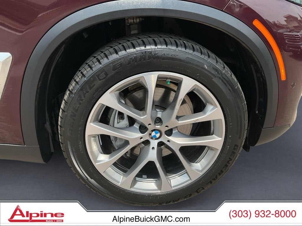 2025 BMW X5 xDrive40i