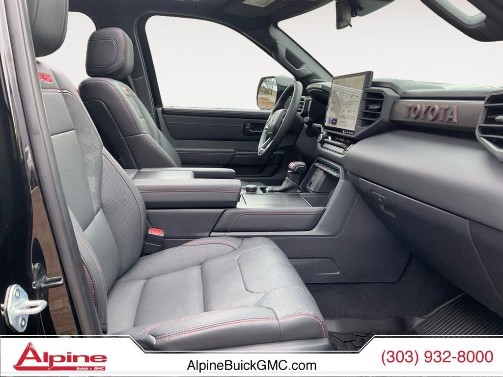 2024 Toyota Sequoia SR5