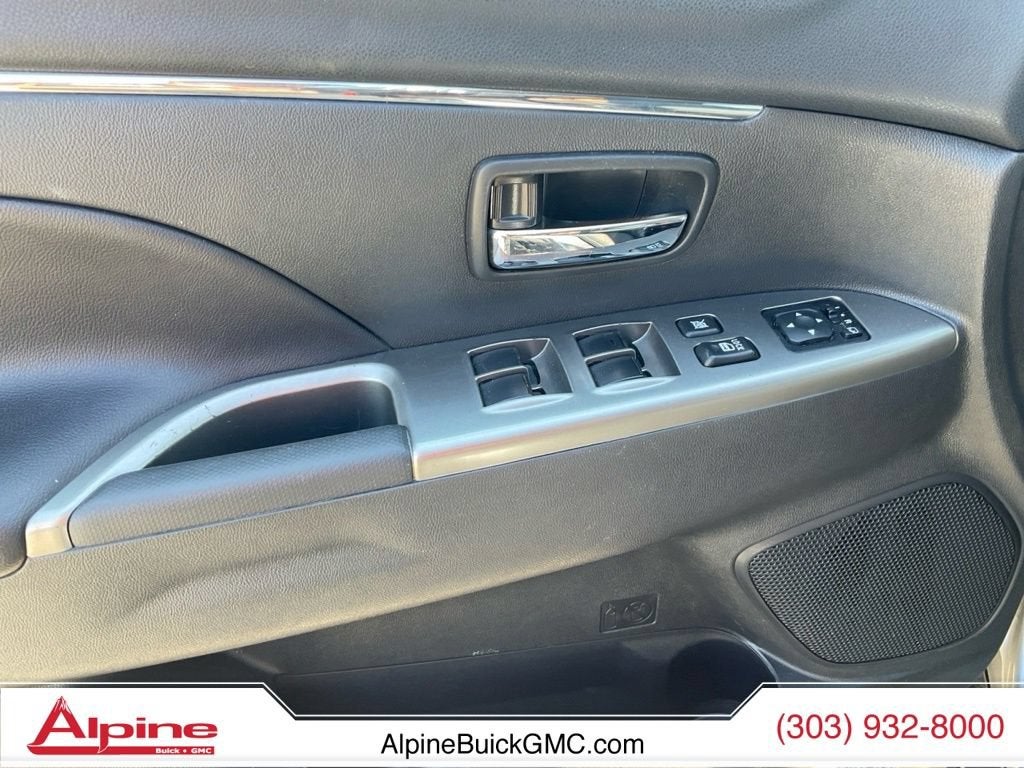 2024 Mitsubishi Outlander Sport SE