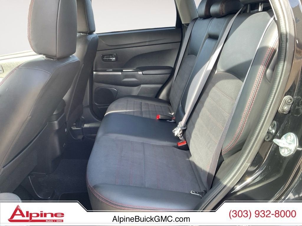 2024 Mitsubishi Outlander Sport S