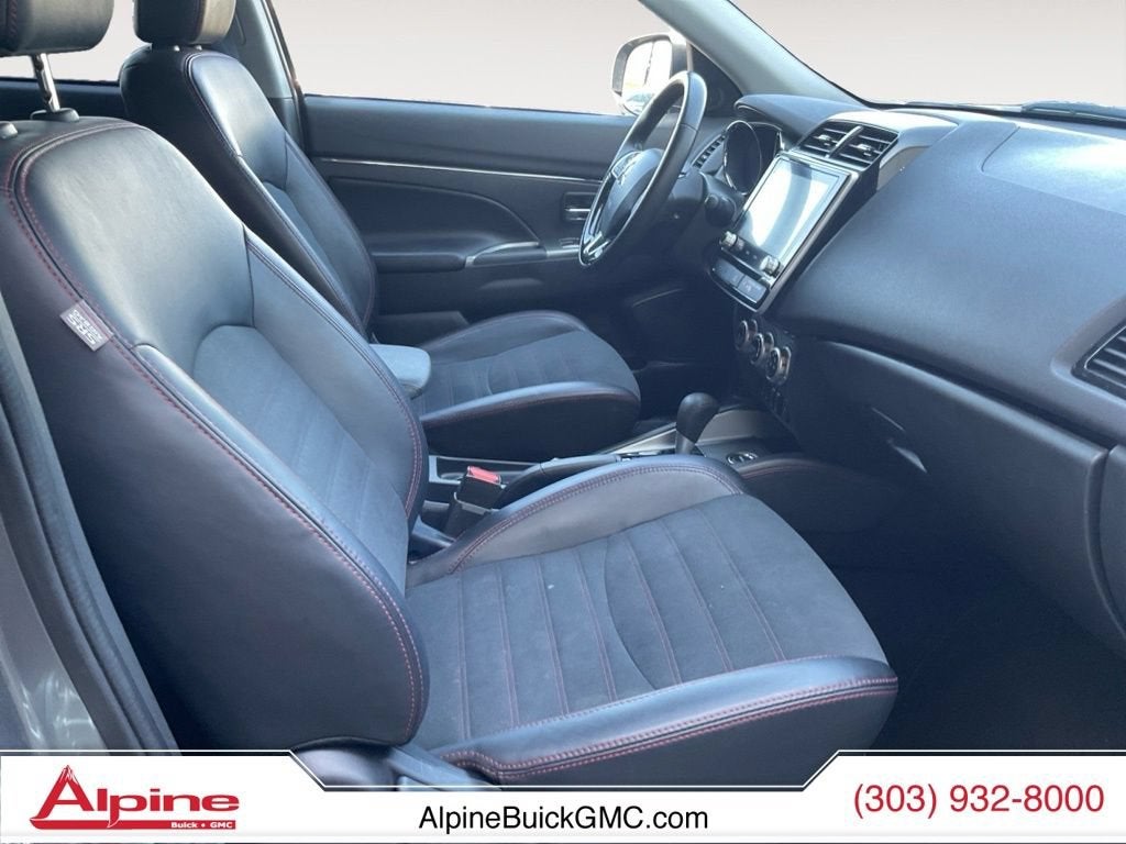 2024 Mitsubishi Outlander Sport SE