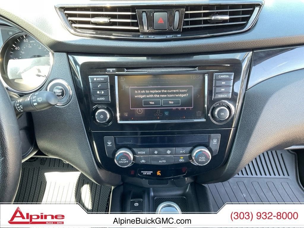 2022 Nissan Rogue Sport SV AWD Xtronic CVT