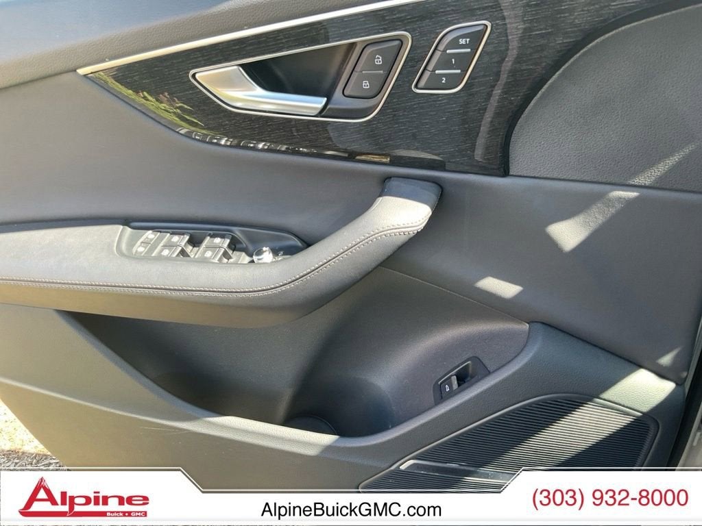2024 Audi Q7 Premium Plus