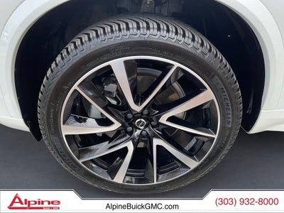 2024 Volvo XC90 Plus Bright Theme