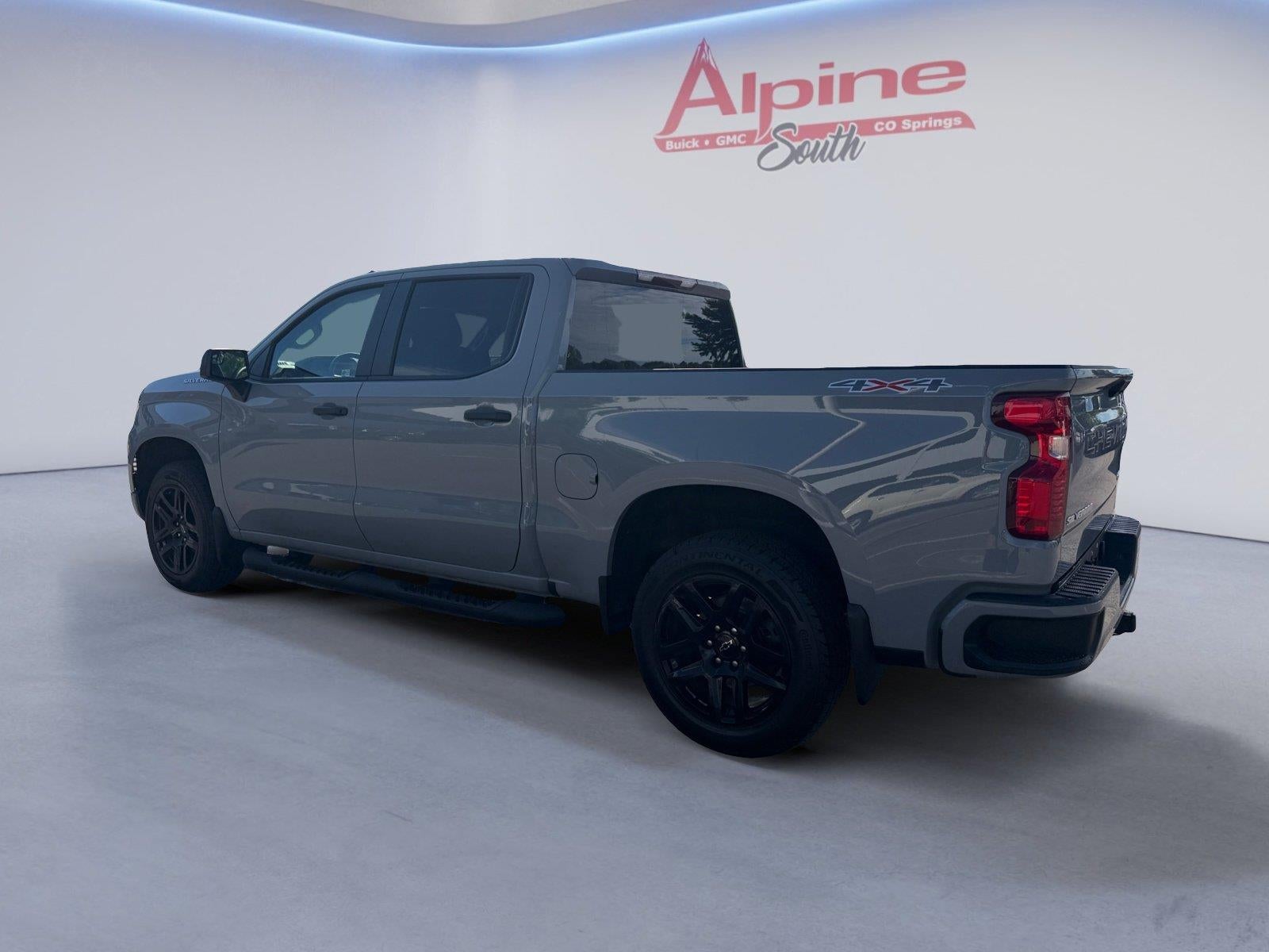 2024 Chevrolet Silverado 1500 Custom