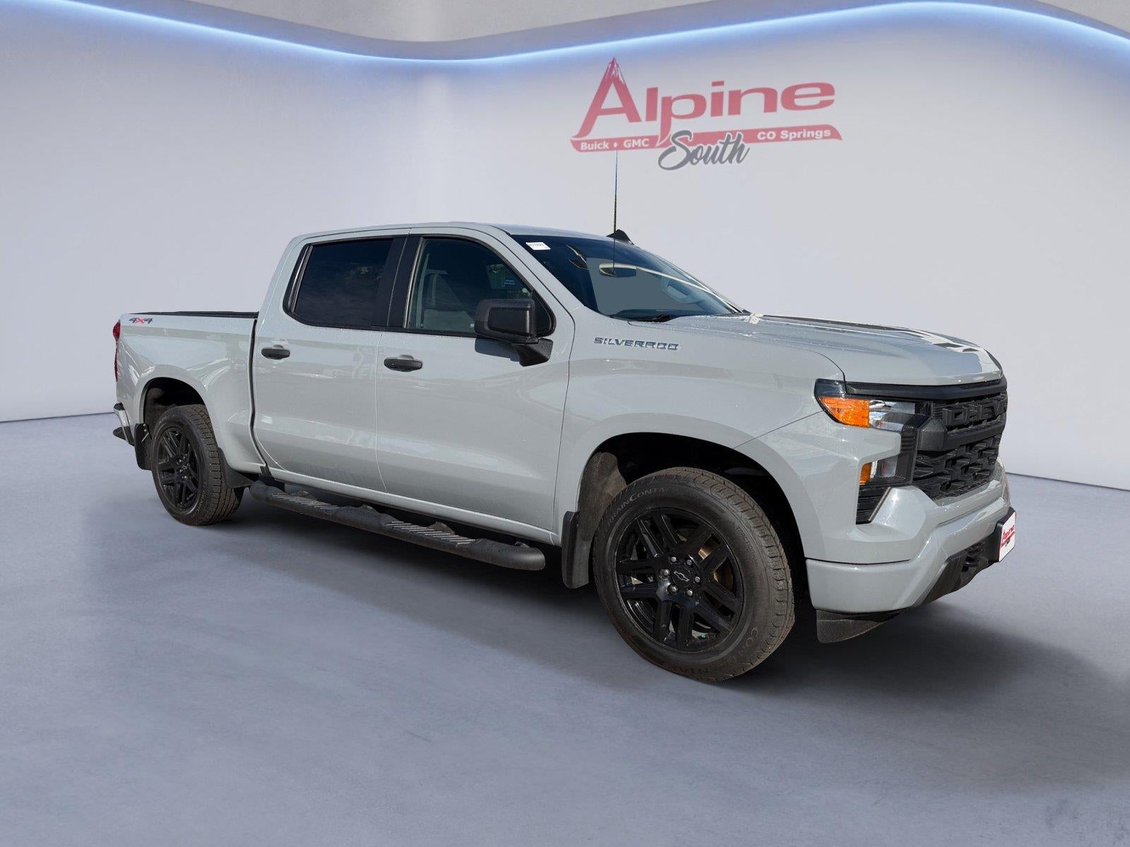 2024 Chevrolet Silverado 1500 Custom