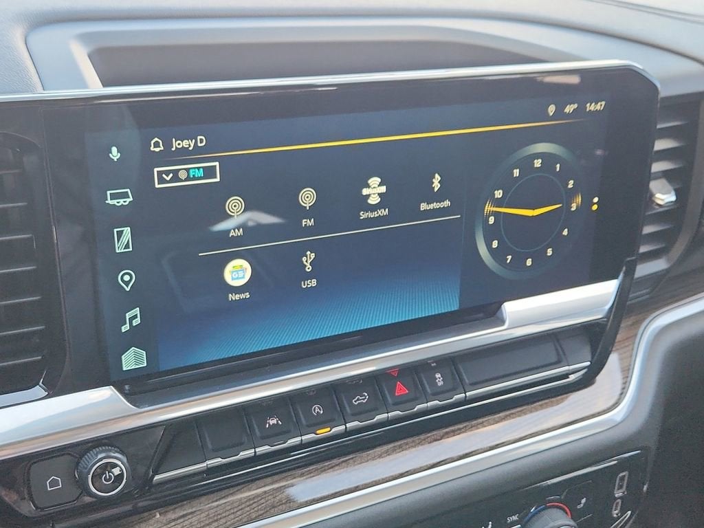 2022 Chevrolet Silverado 1500 LT (2FL)