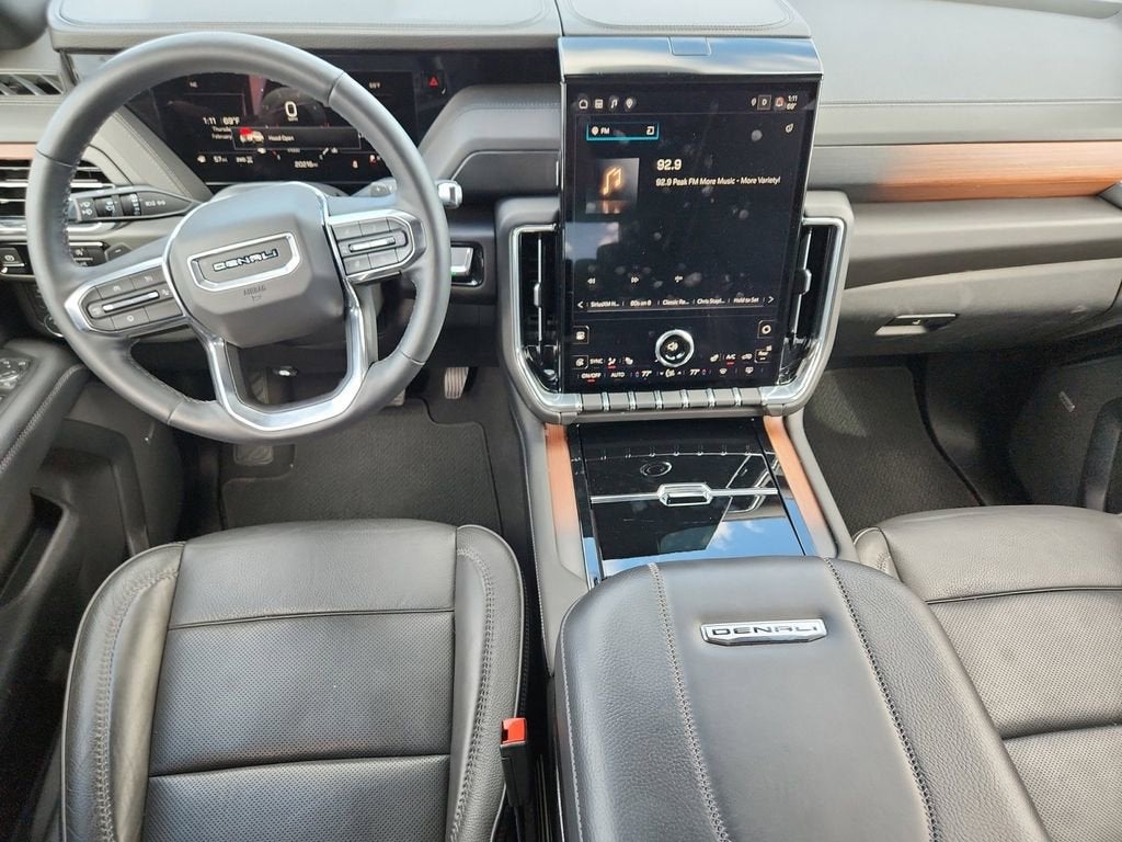 2025 GMC Yukon Denali