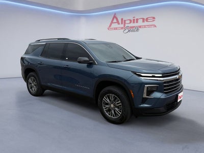 2025 Chevrolet Traverse LT