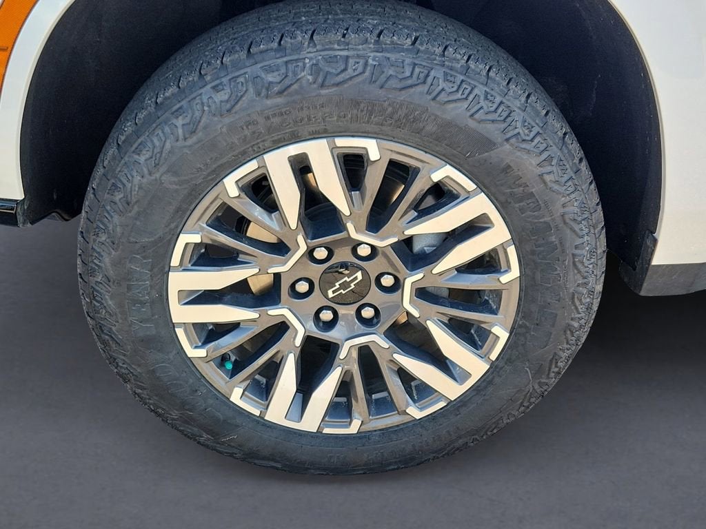 2025 Chevrolet Suburban Z71