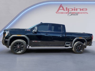 2025 GMC Sierra 2500 HD AT4