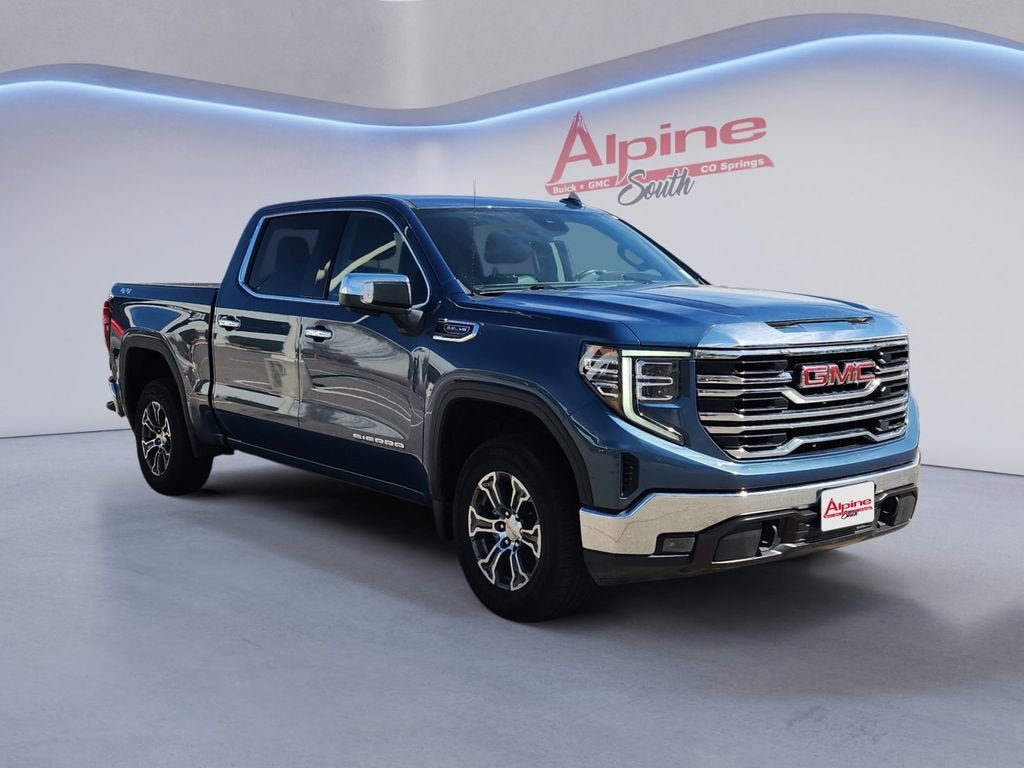 2024 GMC Sierra 1500 SLT