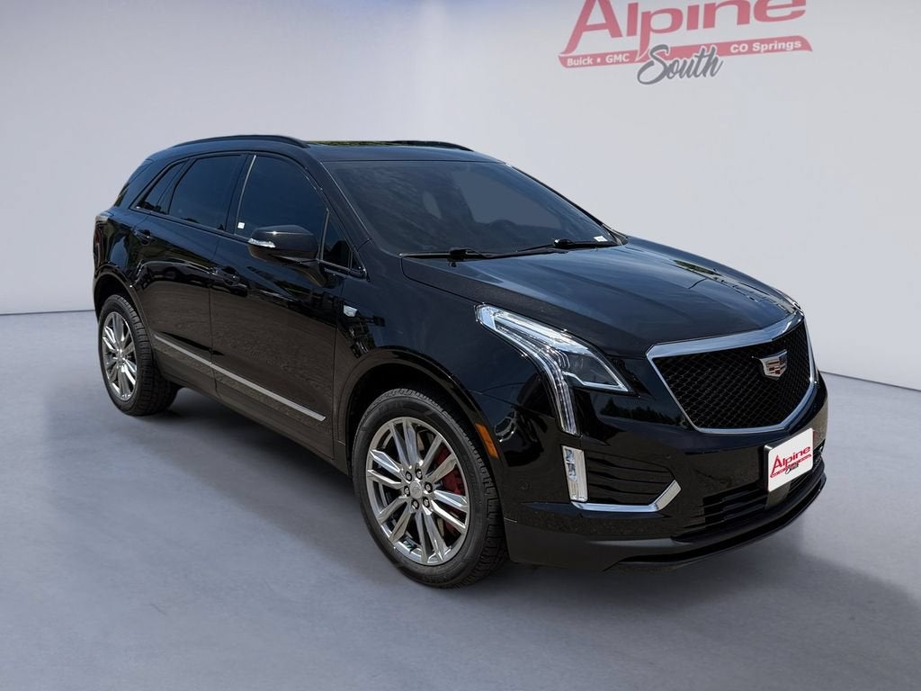 2025 Cadillac XT5 Sport