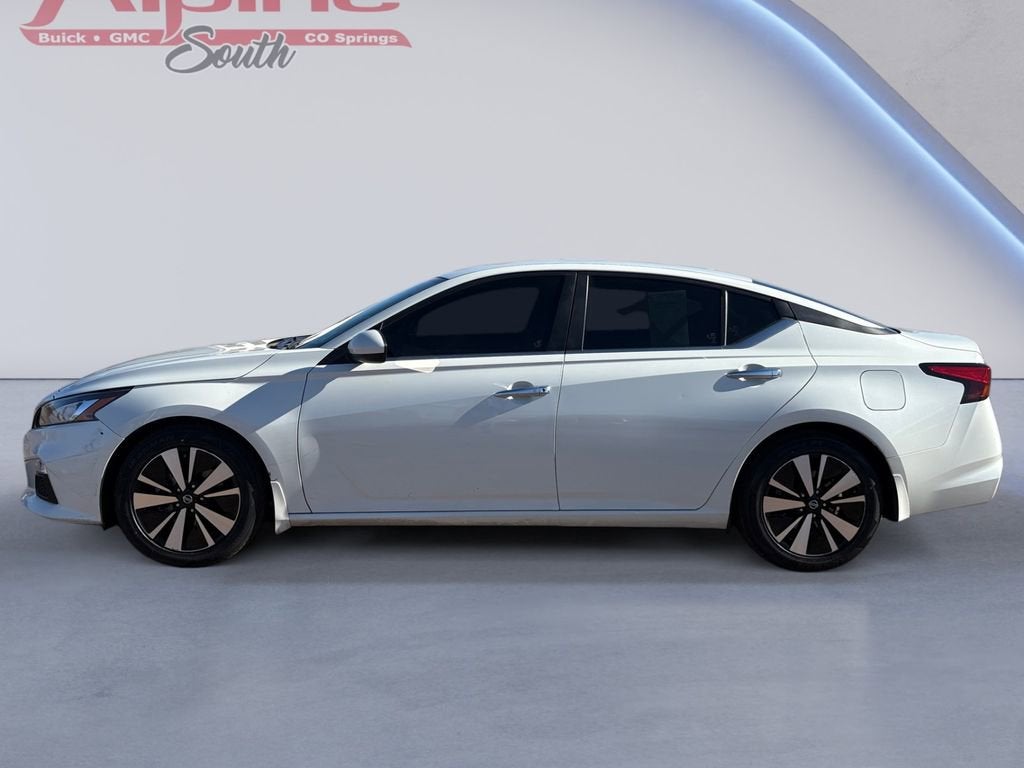 2022 Nissan Altima 2.5 SV