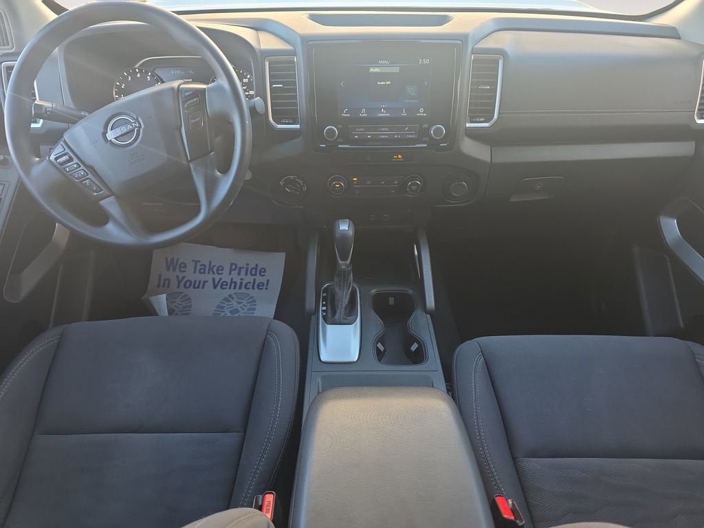 2022 Nissan Frontier SV