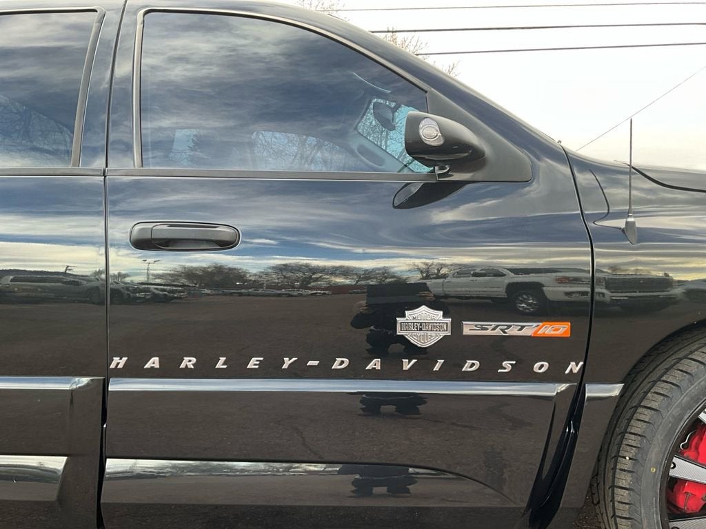 2006 Dodge Ram SRT-10 SRT-10