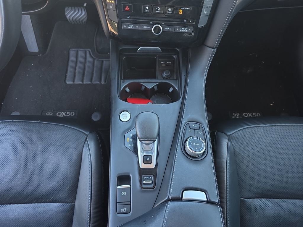 2022 INFINITI QX50 LUXE