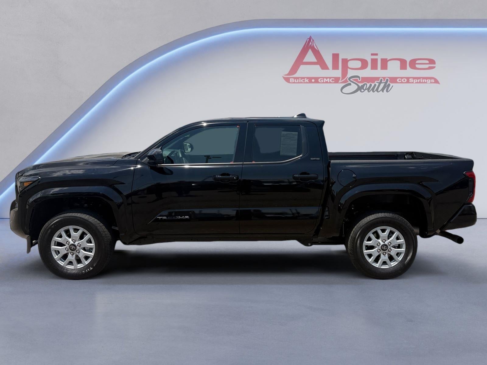 2026 Toyota Tacoma 4WD SR5