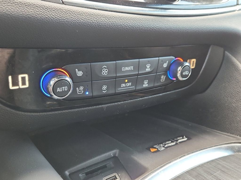 2024 Buick Enclave Premium