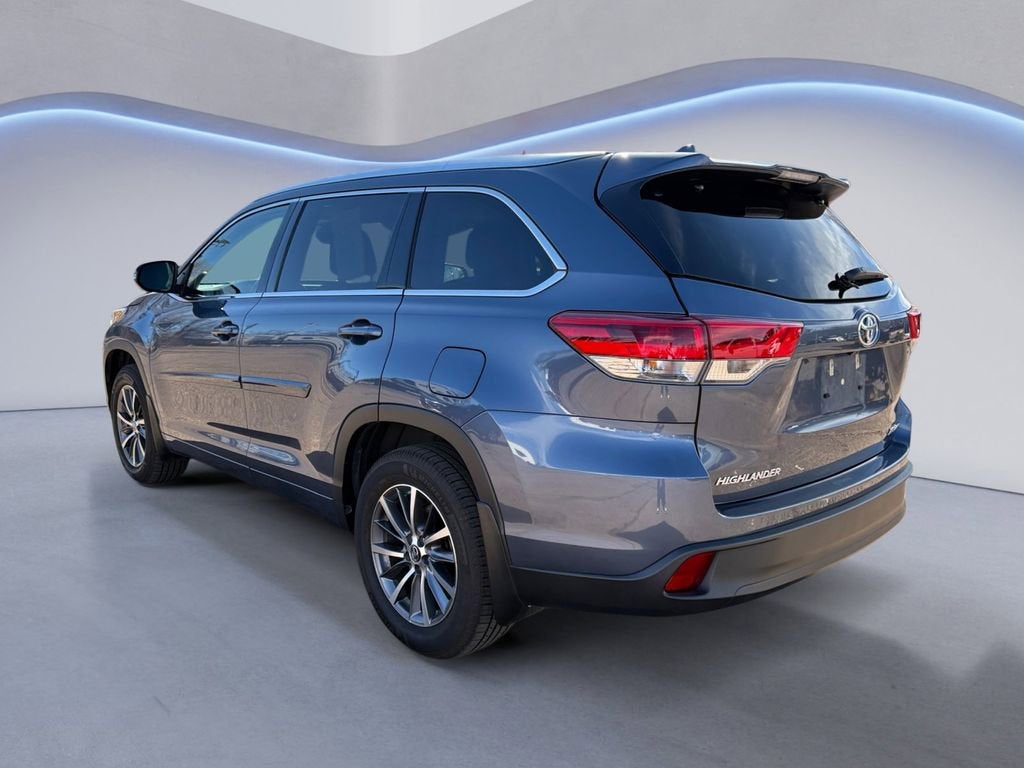 2018 Toyota Highlander SE