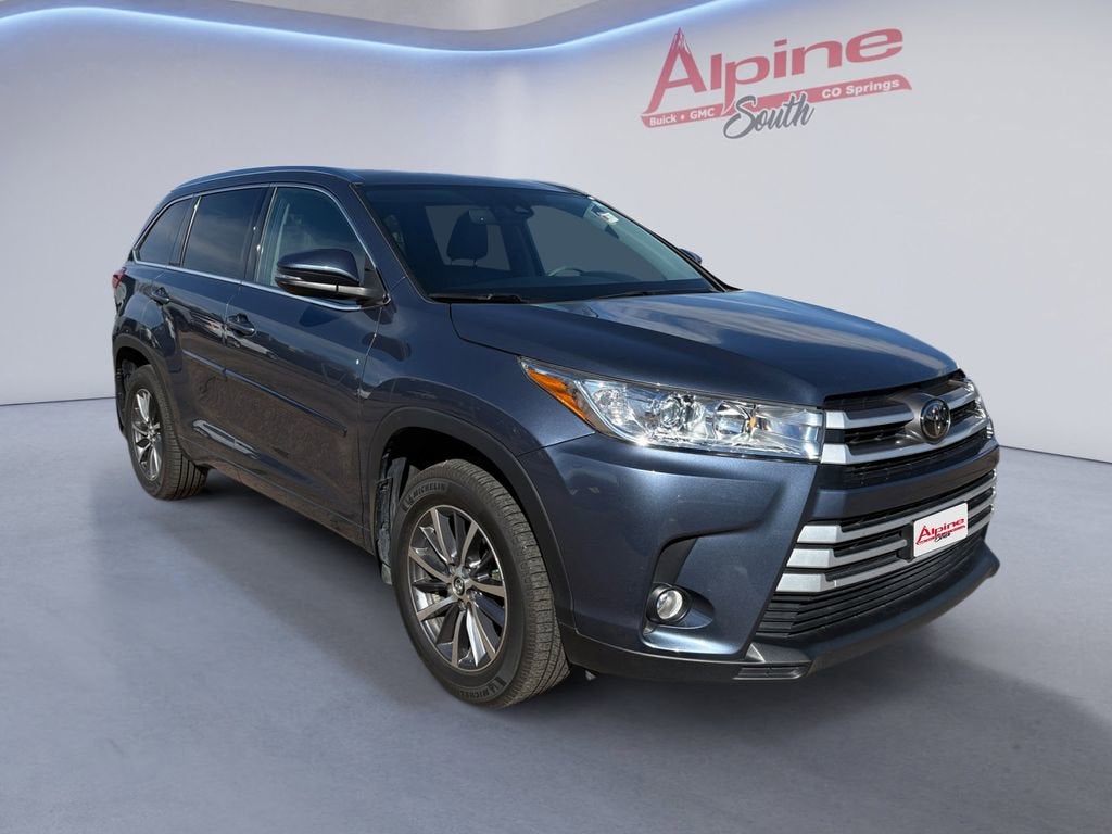 2018 Toyota Highlander SE