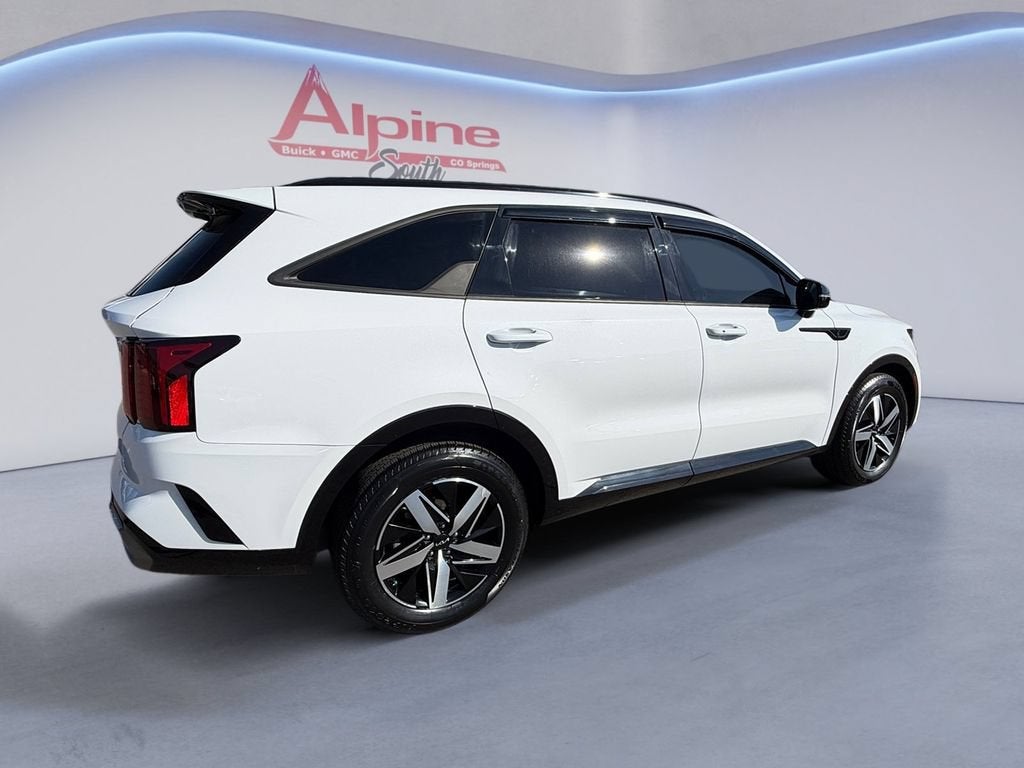 2023 Kia Sorento S