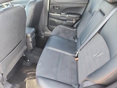 2024 Mitsubishi Outlander Sport S