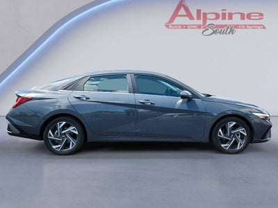 2025 Hyundai Elantra Limited