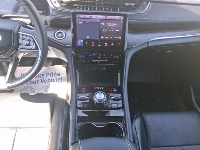 2025 Jeep Grand Cherokee Overland