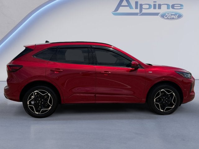 2024 Ford Escape ST-Line Elite