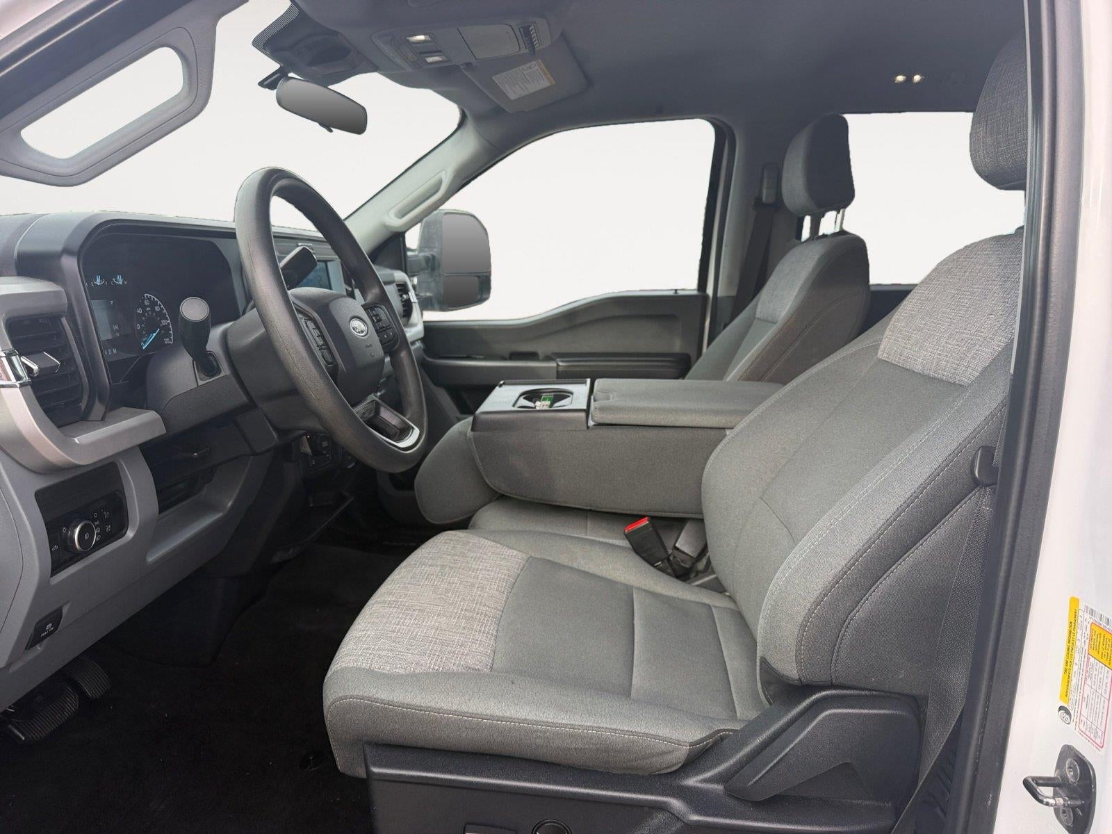 2025 Ford Super Duty F-250 XLT