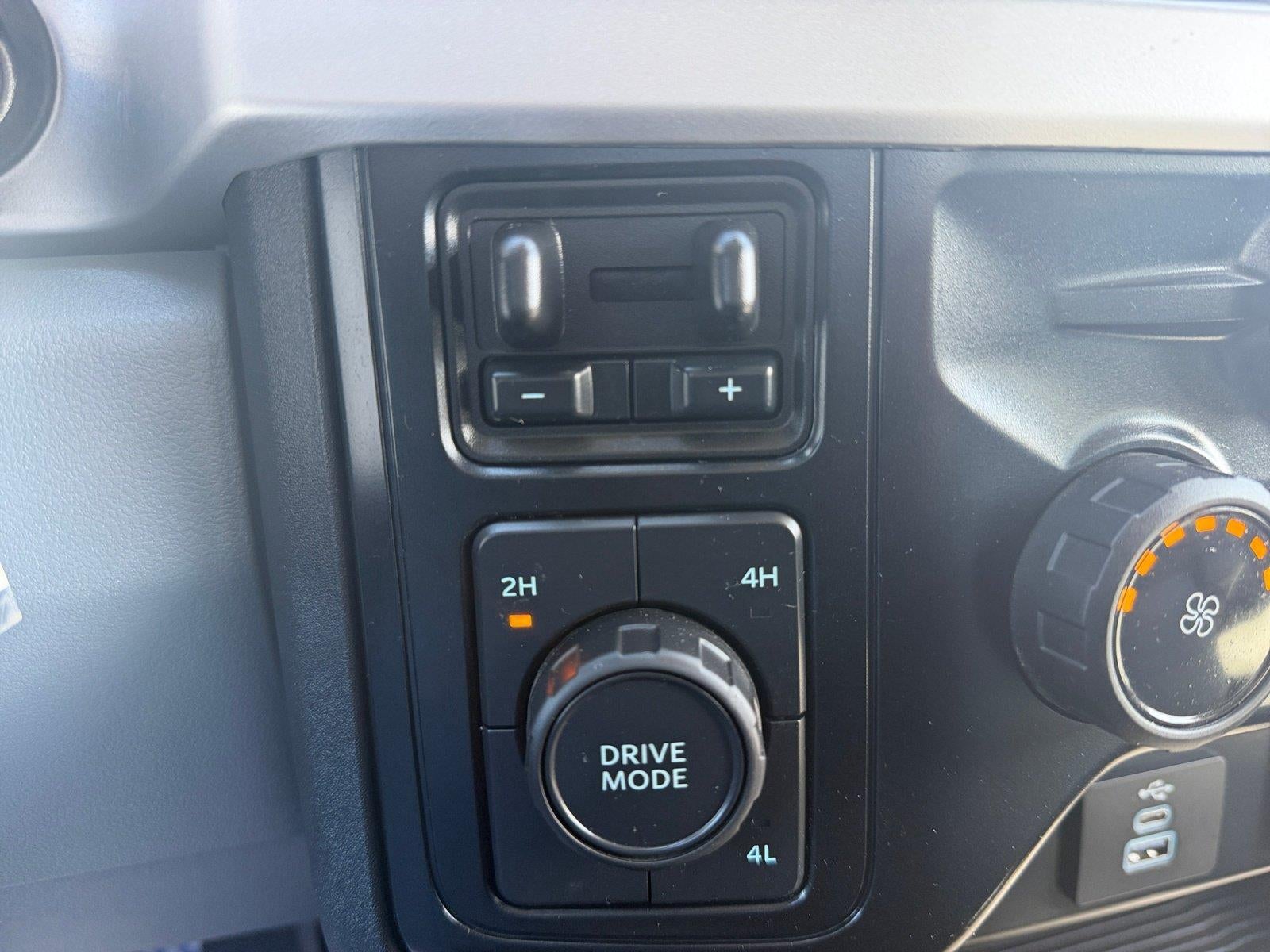 2025 Ford Super Duty F-250 XLT
