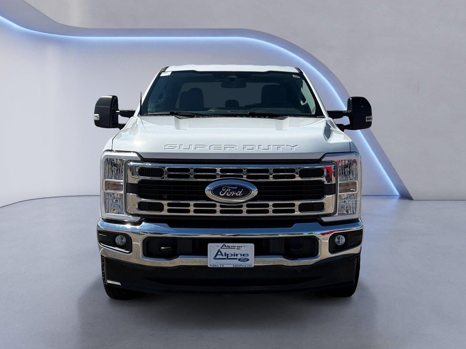 2025 Ford Super Duty F-250 XLT