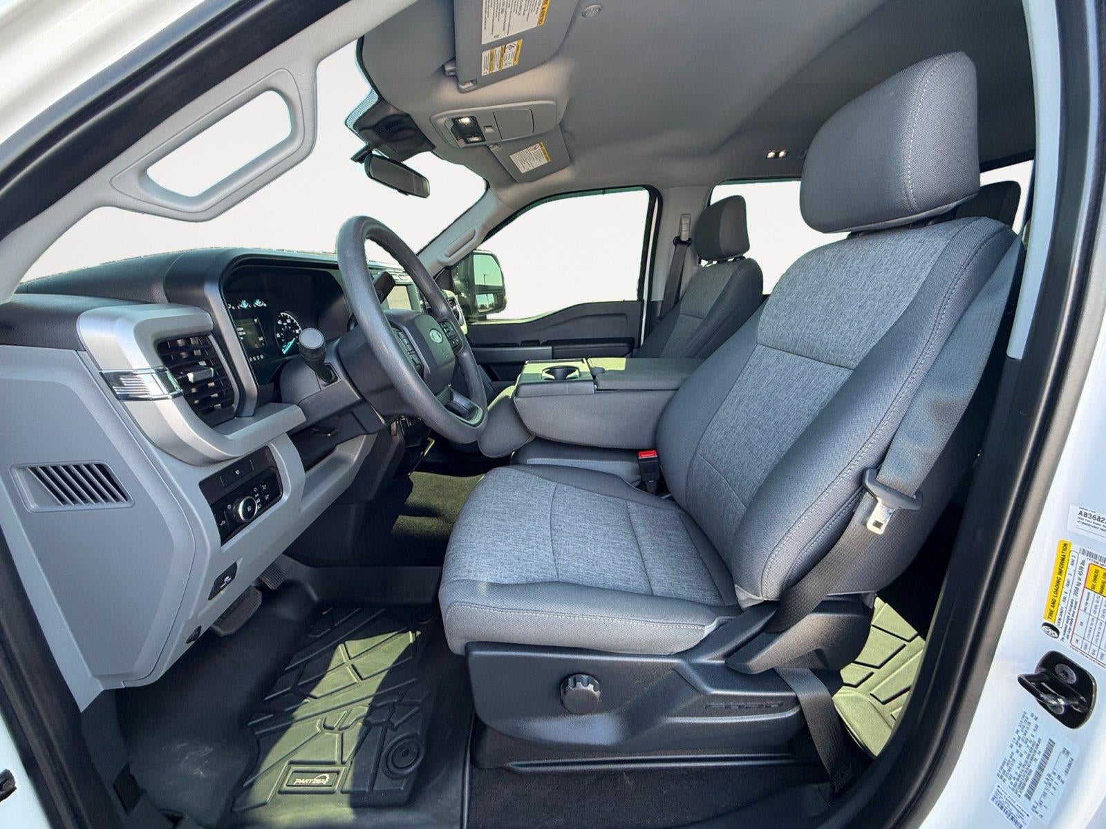 2024 Ford Super Duty F-350 SRW XL