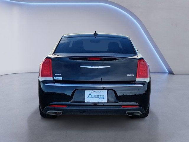 2018 Chrysler 300 Limited