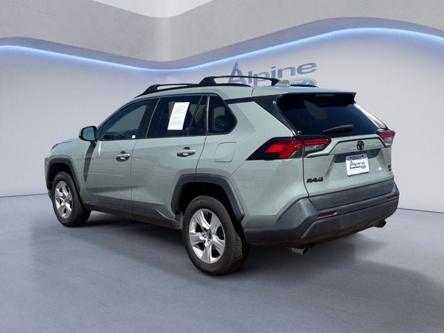2020 Toyota RAV4 XLE