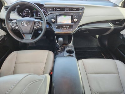 2017 Toyota Avalon Hybrid XLE Plus