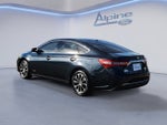 2017 Toyota Avalon Hybrid XLE Plus
