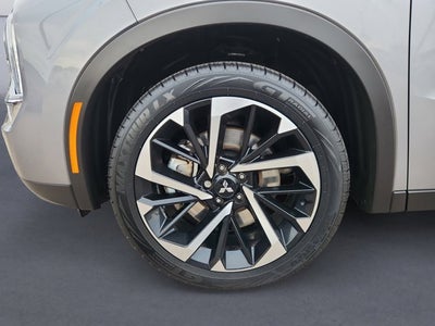 2024 Mitsubishi Outlander SE Ralliart