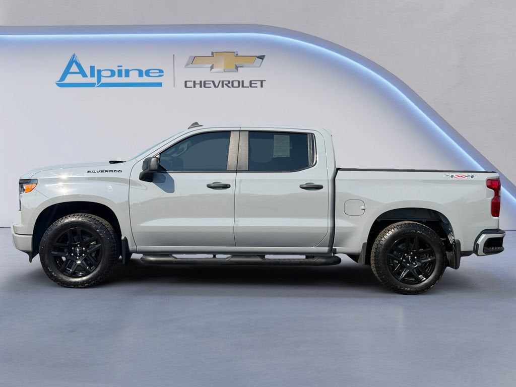 2024 Chevrolet Silverado 1500 Custom
