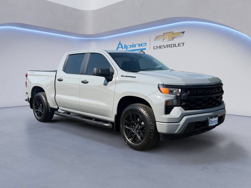 2024 Chevrolet Silverado 1500 Custom
