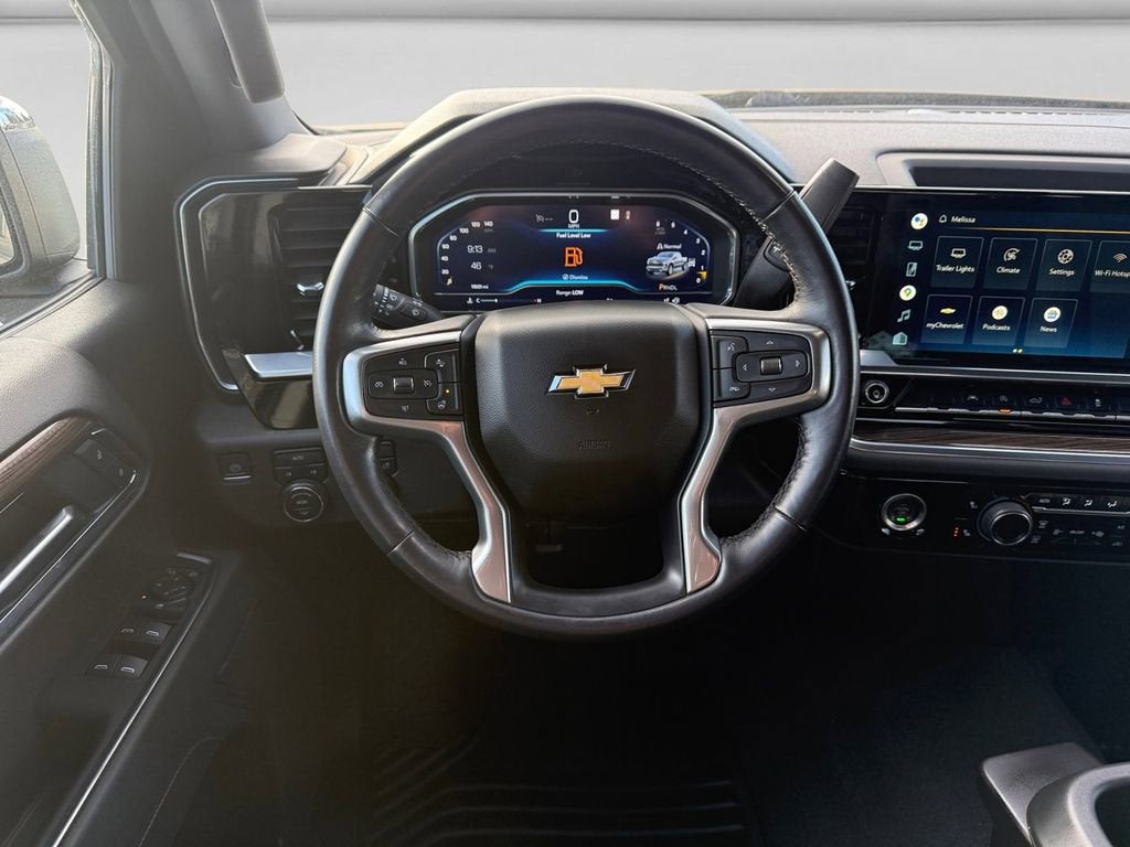 2022 Chevrolet Silverado 1500 LT (2FL)