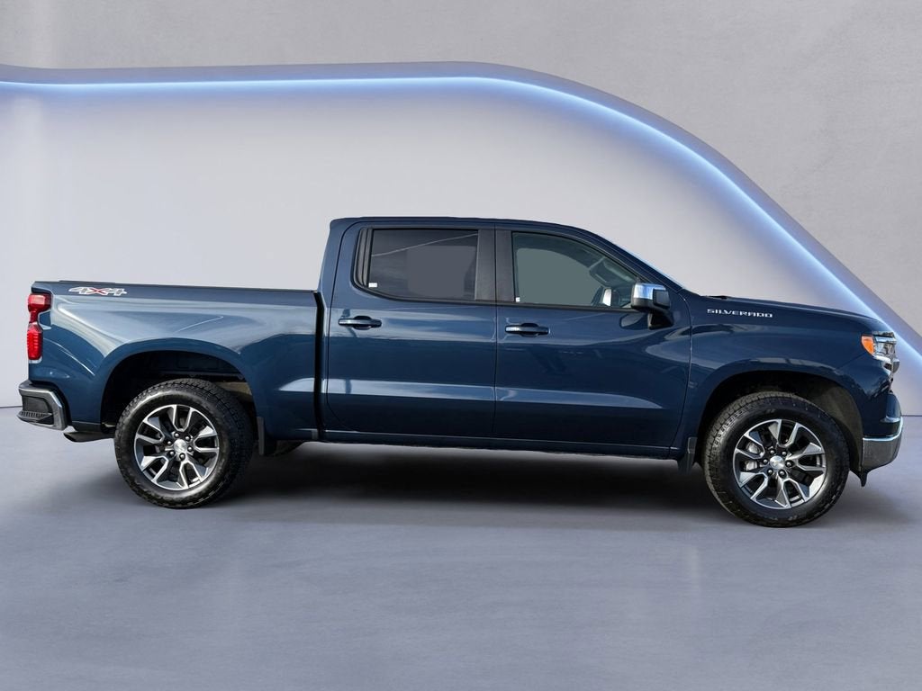 2022 Chevrolet Silverado 1500 LT (2FL)