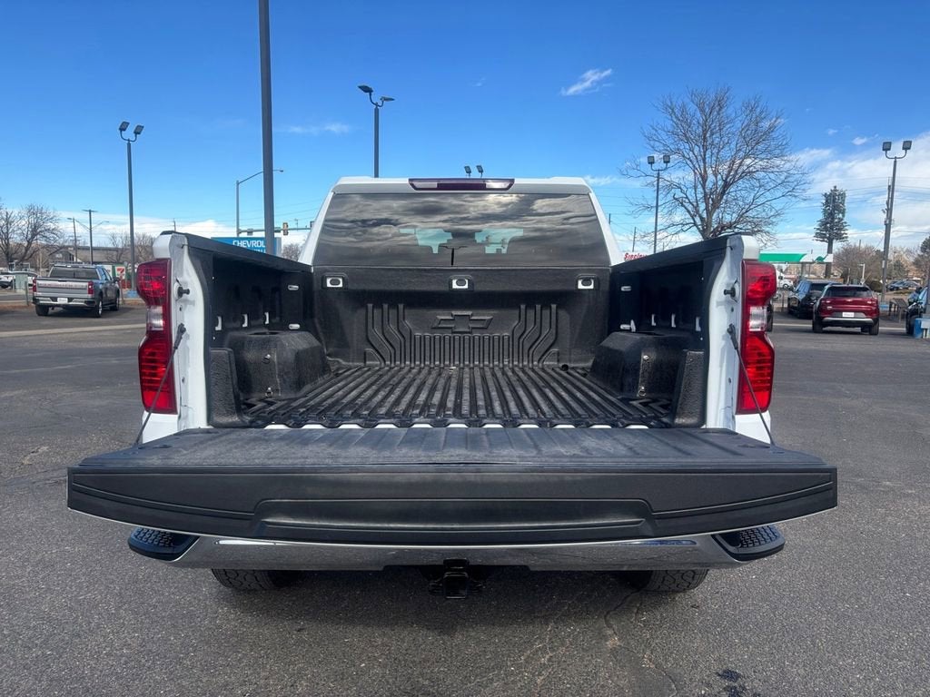 2022 Chevrolet Silverado 1500 LT (2FL)