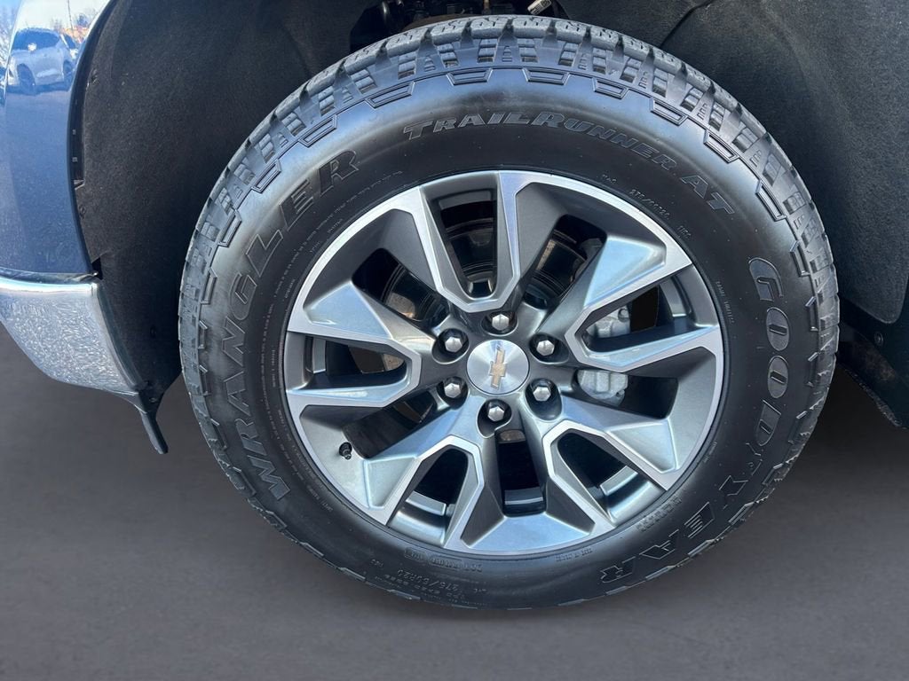 2023 Chevrolet Silverado 1500 LT (2FL)