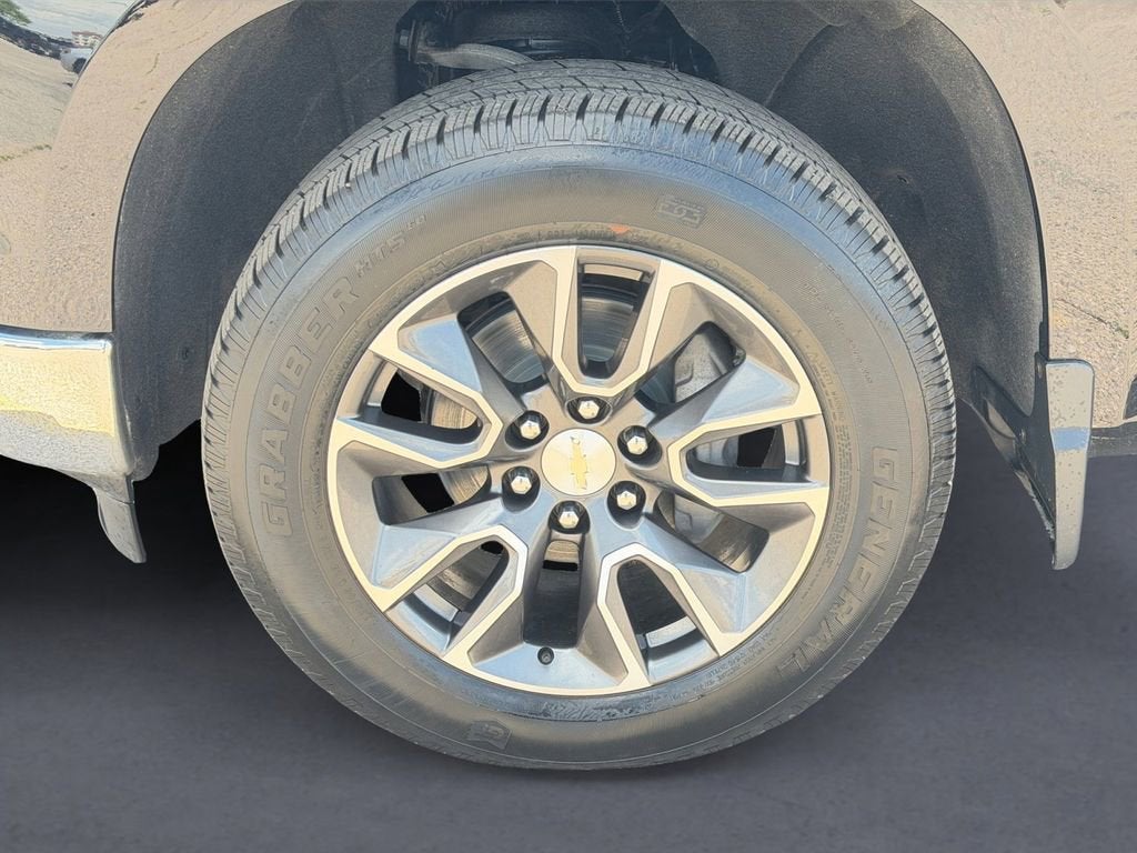 2022 Chevrolet Silverado 1500 LT (2FL)