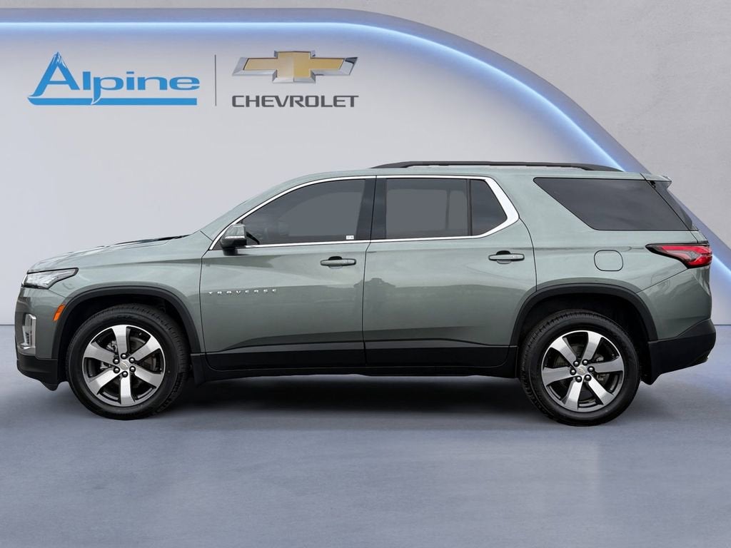 2023 Chevrolet Traverse LT Leather