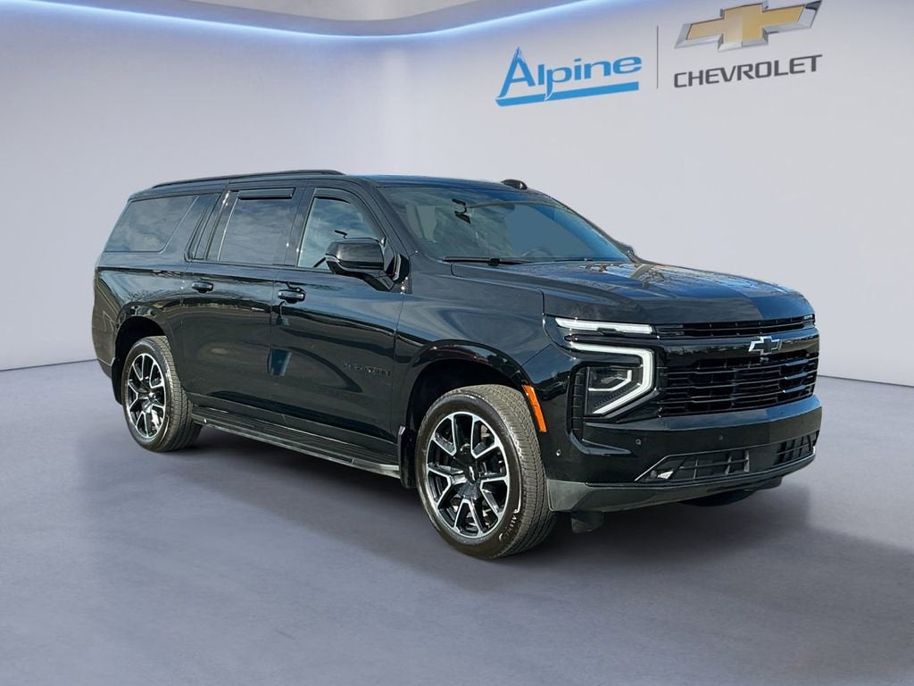 2025 Chevrolet Suburban RST